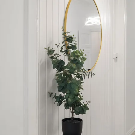 62qm2, Massageseat, Billard-table, King-sized Bed Apartment *